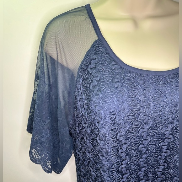 Indigo Soul navy blue lace women’s blouse size medium - Picture 6 of 8
